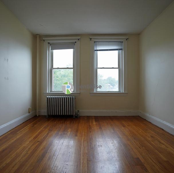 Photo of 135 Washington Street