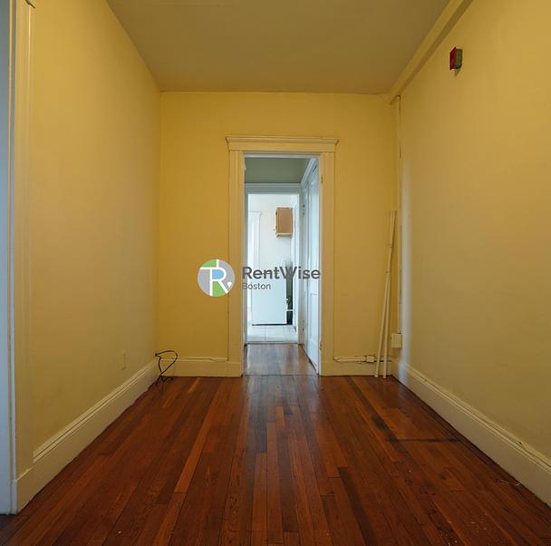 Photo of 135 Washington Street