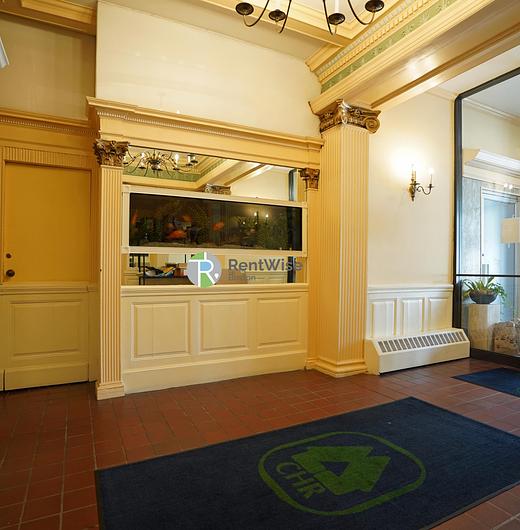 Photo of 1223 Beacon Street