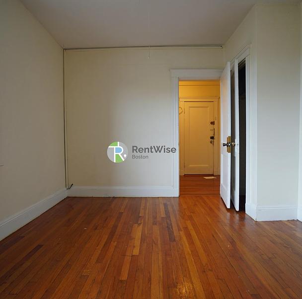 Photo of 135 Washington Street