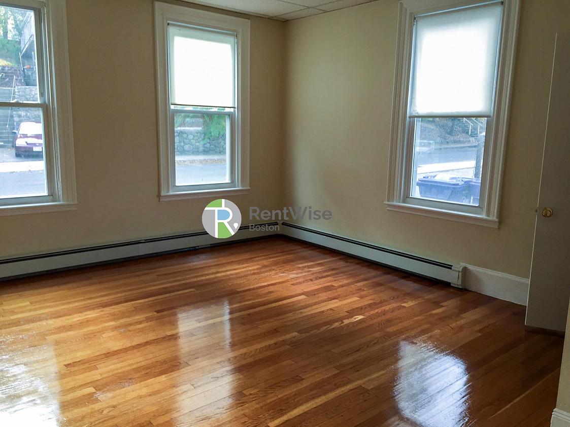 Photo of 172 Bigelow Street