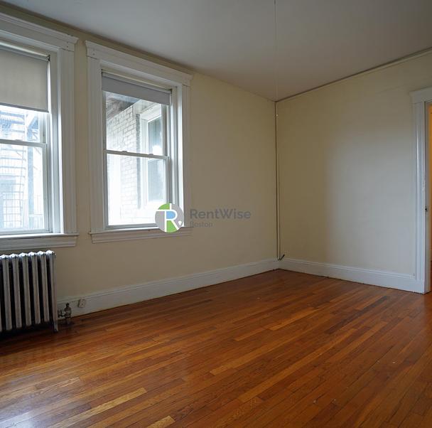 Photo of 135 Washington Street