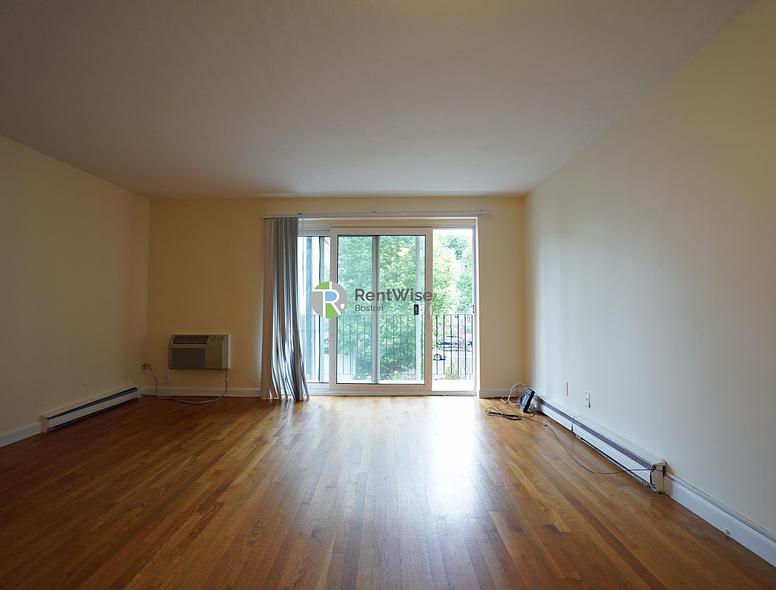 Photo of 1799 Centre Street