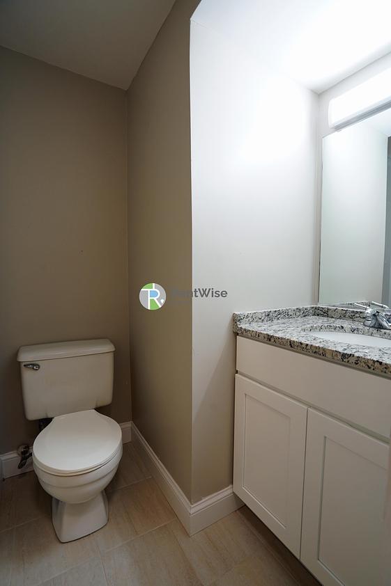 Photo of 140 North Beacon Street