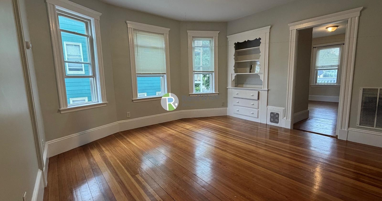 Photo of 86 Conwell Ave
