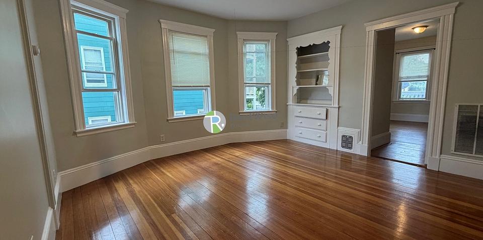Photo of 86 Conwell Ave