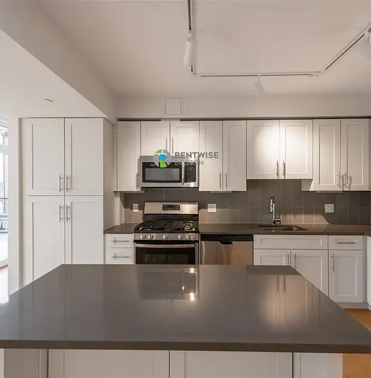 Photo of 77 New St