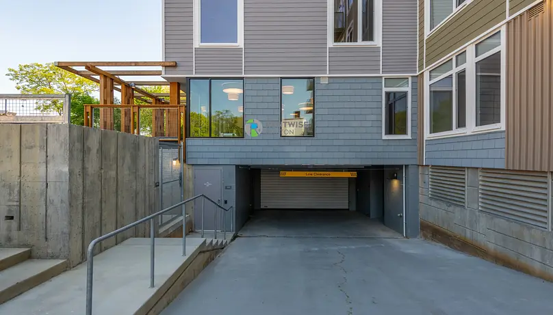 Photo of 77 New St