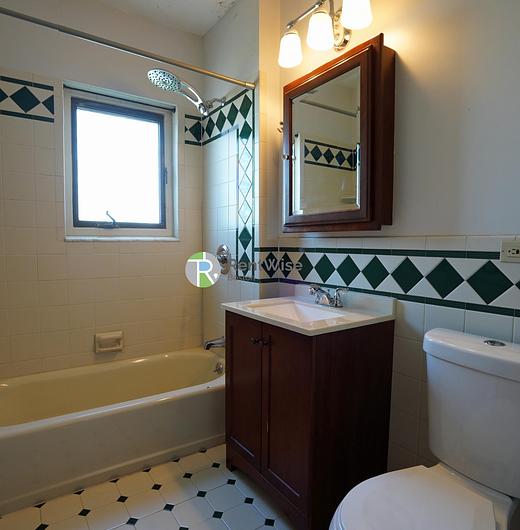 Photo of 452 Park Drive