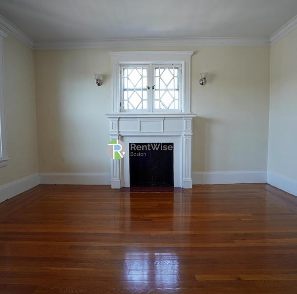 Photo of 452 Park Drive