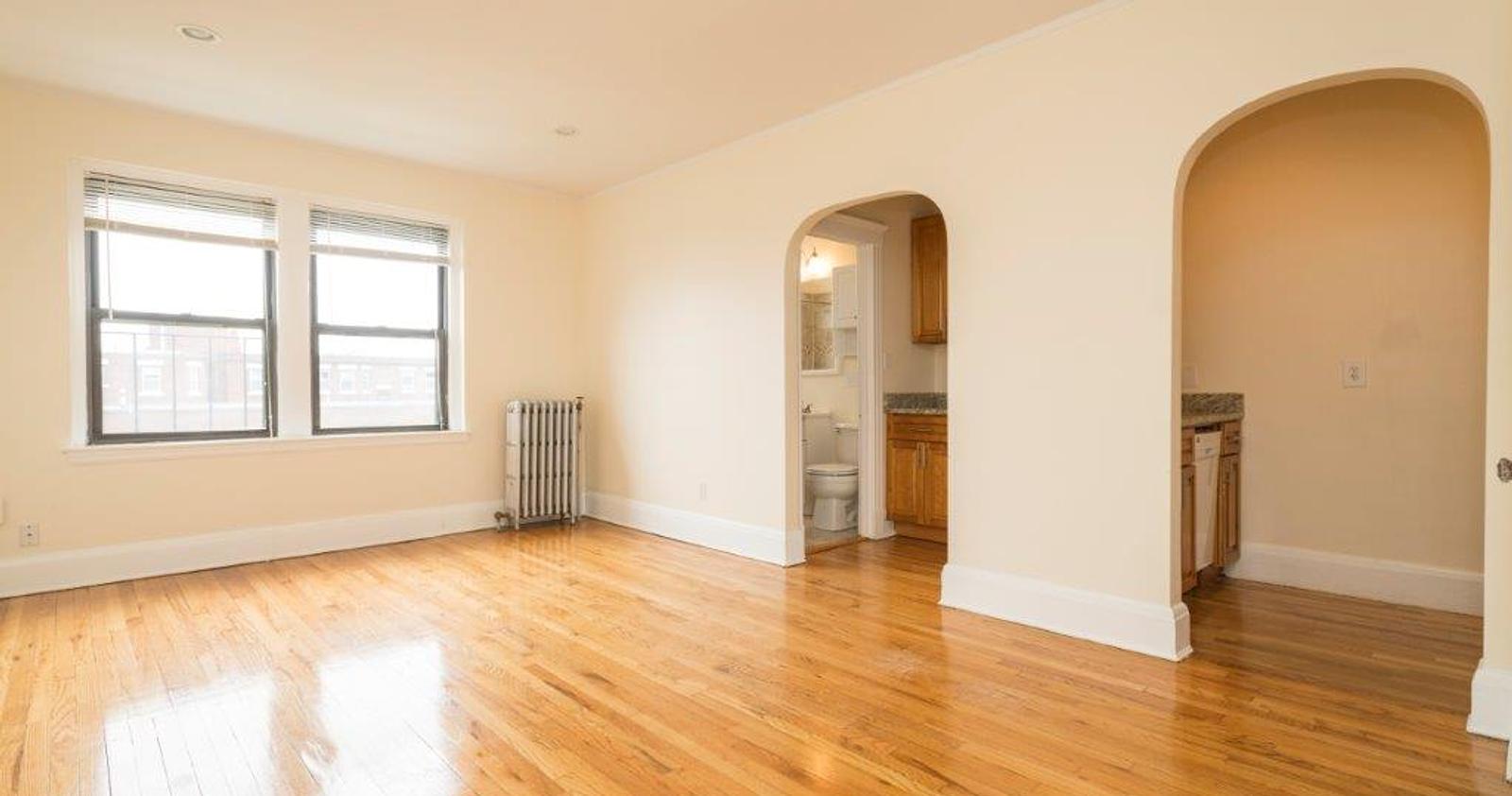 Photo of 123 Highland Ave