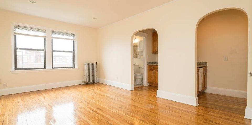 Photo of 123 Highland Ave