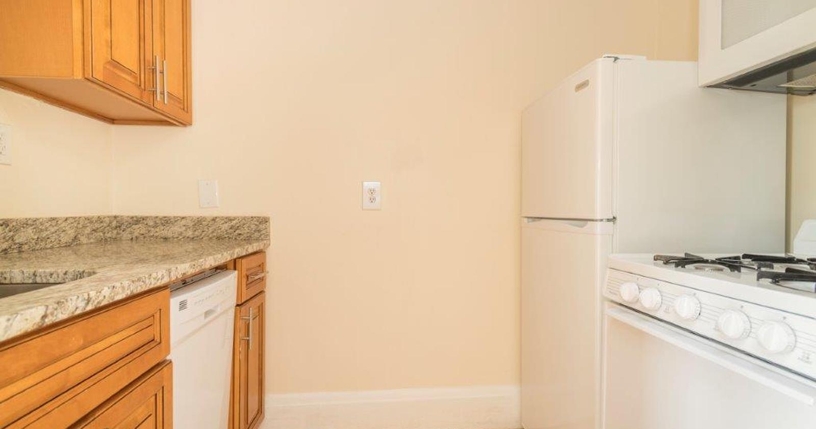 Photo of 123 Highland Ave
