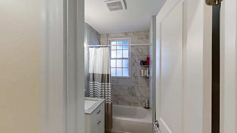 Photo of 15 Glenville Avenue