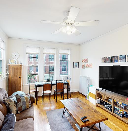 Photo of 15 Glenville Avenue