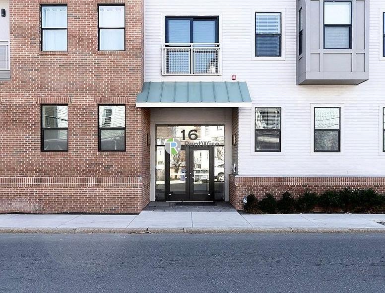Photo of 16 Boardman Street