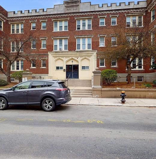 Photo of 15 Glenville Avenue