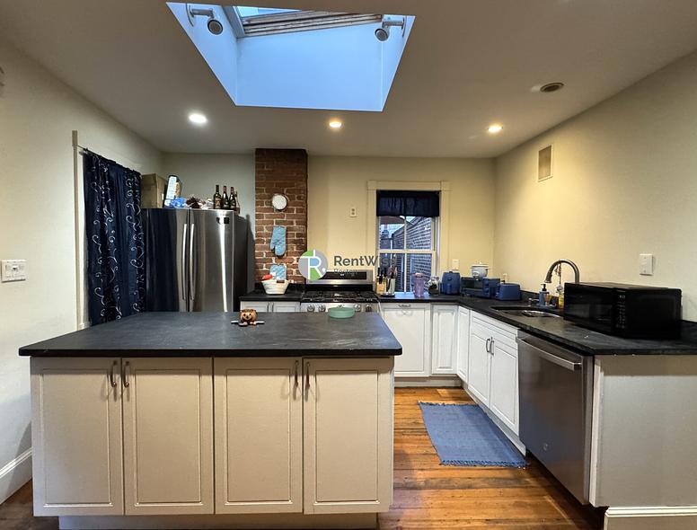 Photo of 151 Highland St