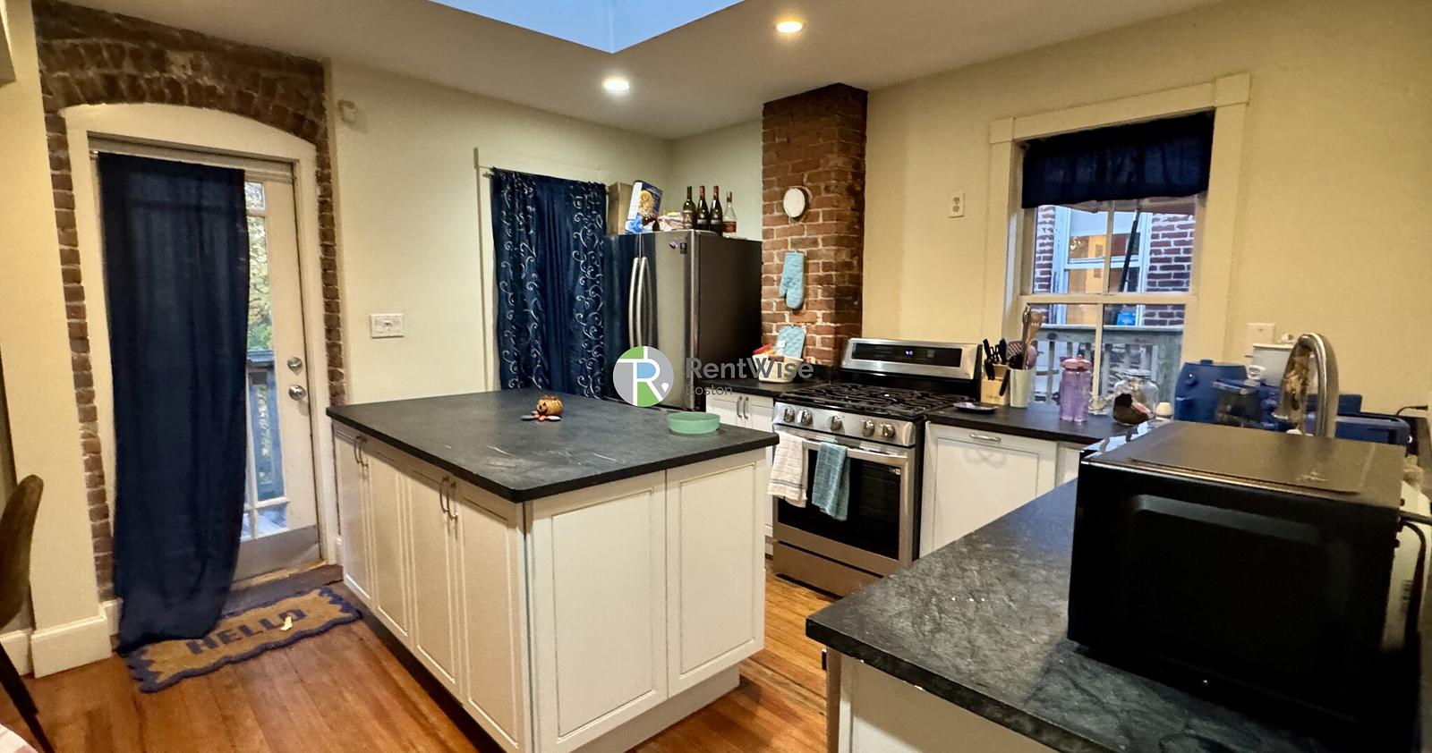 Photo of 151 Highland St