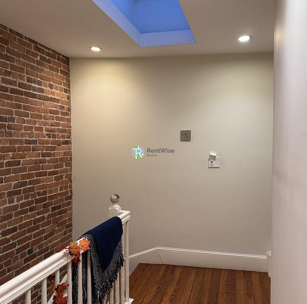 Photo of 151 Highland St