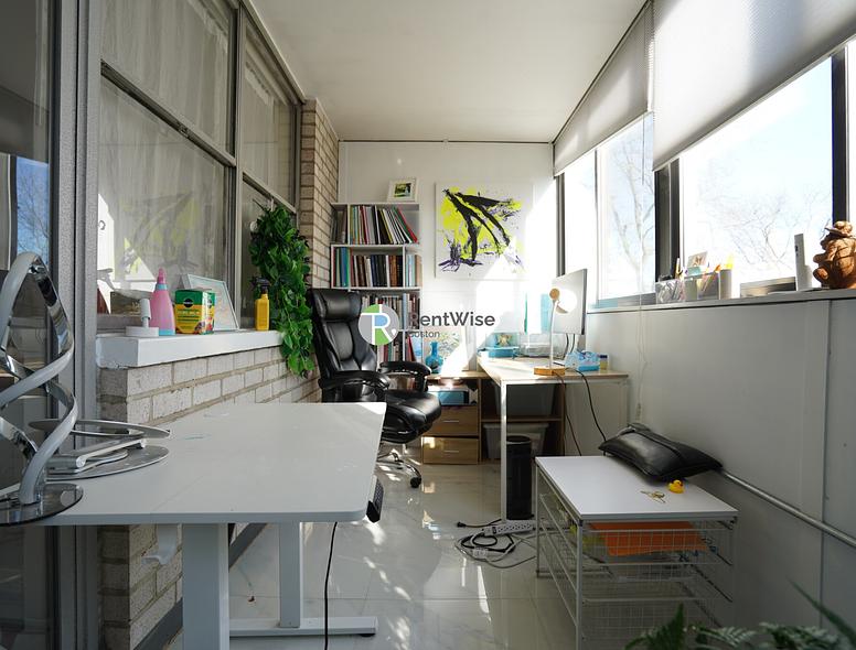 Photo of 6 Whittier Pl