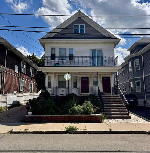 Photo of 146 West Adams Street