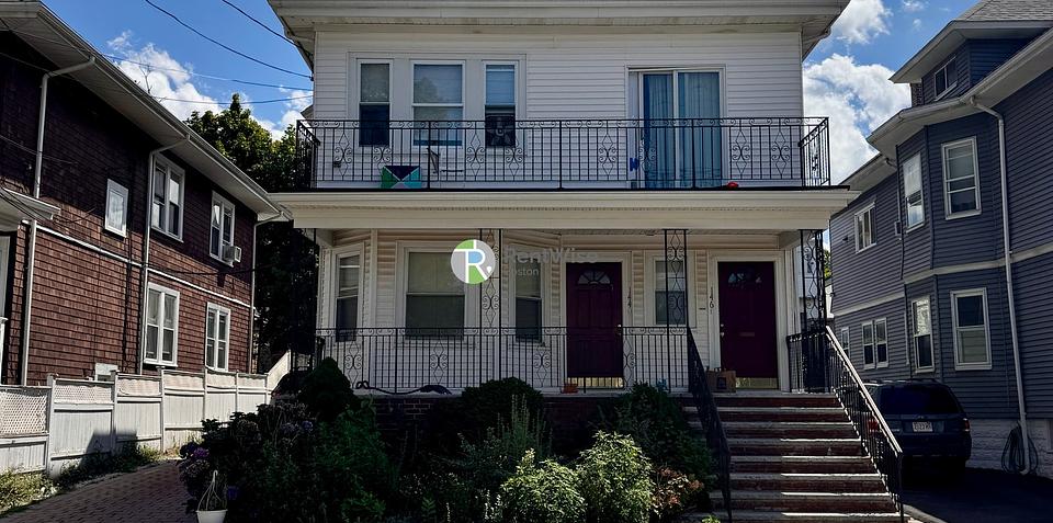 Photo of 146 West Adams Street