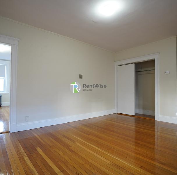 Photo of 1171 Boylston Street