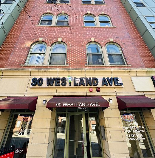 Photo of 90 Westland Avenue