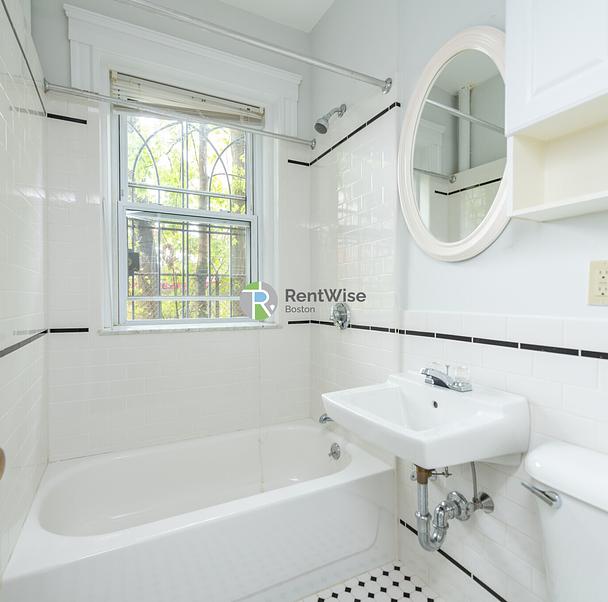 Photo of 49 Worthington St