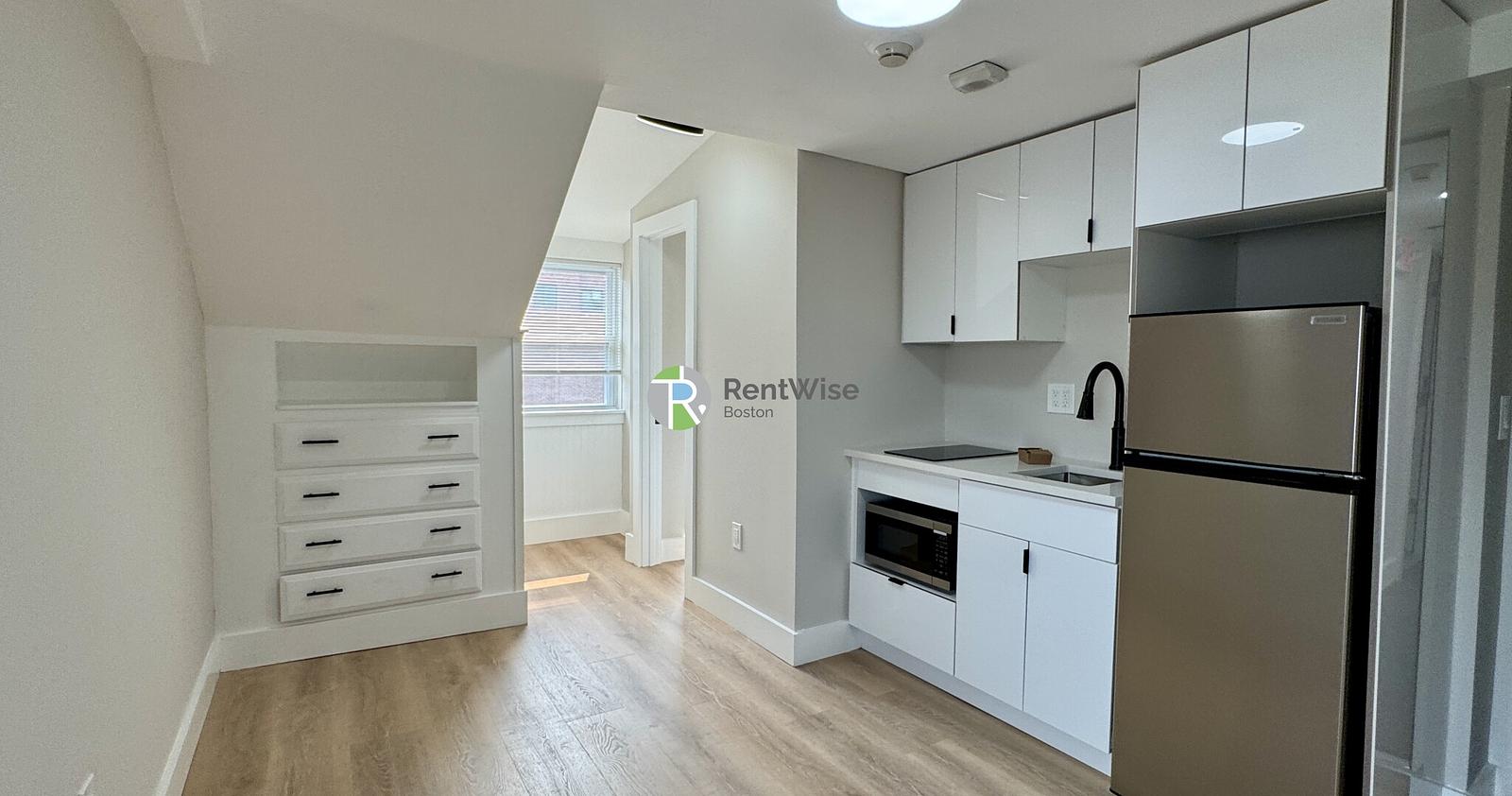Photo of 142 Dorchester St